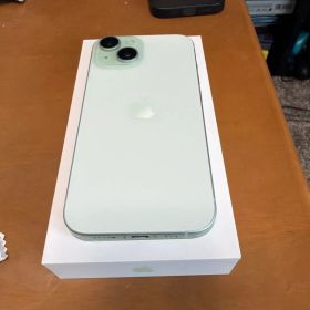 iPhone 15 グリーン 新品 108,800円 中古 61,000円 | ネット最安値の