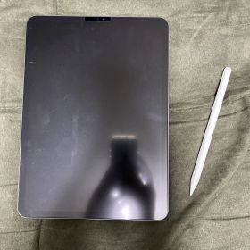 グ*ィ様 iPad Pro 11インチ 第3世代（1TBモデル)