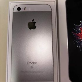 iPhone SE シルバー 本体のみ 64GB画面ひびあり