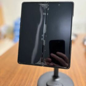 ⚠️ジャンク品 Galaxy Z Fold 3 韓国版 シルバー 256GB