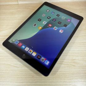 P189 iPad 第8世代 32GB セルラー