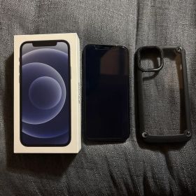 iPhone 12 64GB ブラック MGHN3J/A 箱付き ケース付き