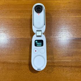 Insta360 GO 2 本体 32GB 付属パーツ・ケースセット