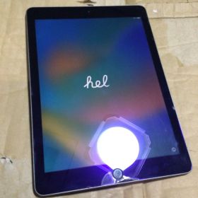 iPad 5世代モデル ワンオーナー品