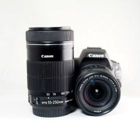【中古】(キヤノン) Canon EOS KISS X9 ダブルズームキツト ブラツク