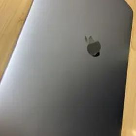 APPLE MacBook Pro 2017