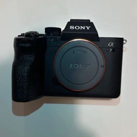 α7 IV 新品 204,380円 中古 139,800円 | ネット最安値の価格比較