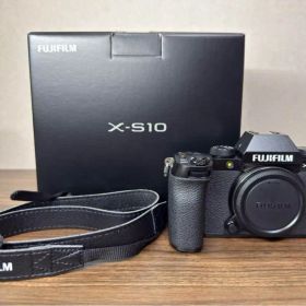 【美品】FUJIFILM X-S10 本体 箱付属品全て込み
