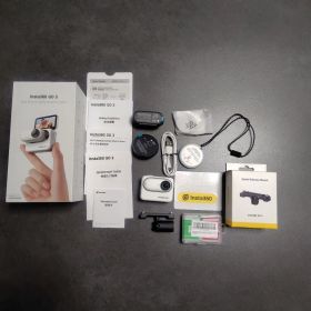 Insta360 GO 3 64GB 本体とアクセサリー一式