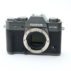 【中古】 《美品》 FUJIFILM X-T30 ボディ チャコールシルバー 【ファインダーカバーマウントロックボタン部品交換/各部点検済】 [ デジタルカメラ ]