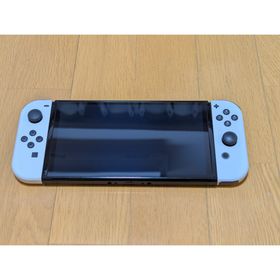 ニンテンドースイッチ(Nintendo Switch)のNintendoSwitch 有機ELモデル ホワイト microSD付き 中古(家庭用ゲーム機本体)