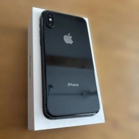 【美品】iPhone Xs 256GB【au】