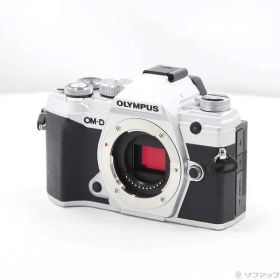 〔中古品〕 OM-D E-M5 Mark III ボディ シルバー【269】