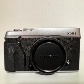 FUJIFILM X-E1