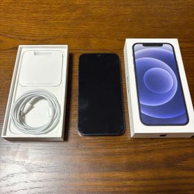 Apple iPhone 12 ブラック