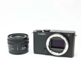 【中古】 《美品》 Panasonic LUMIX S9 広角ズームレンズキット DC-S9N-K ジェット ジェットブラック [ デジタルカメラ ]