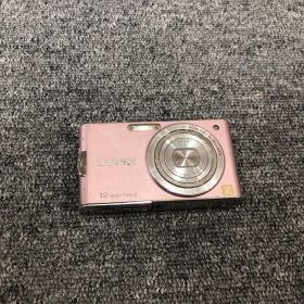 Panasonic DMC-FX60 デジタルカメラ1個マ085