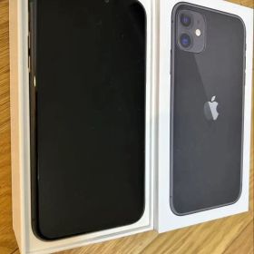 Apple iPhone 11 64GBブラック 本体