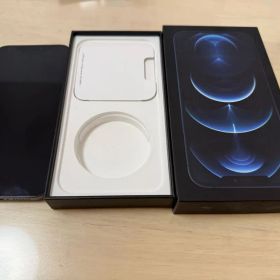 Apple iPhone 12 Pro max ブルー本体②