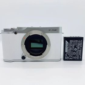 フジフィルム ミラーレス一眼 X-A2 FUJIFILM 美品 M340