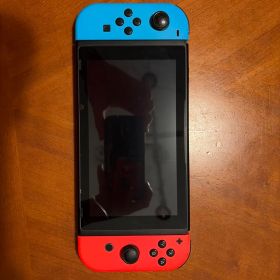 Nintendo Switch 本体 青と赤