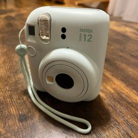 チェキ instax mini 12 MINT GREEN
