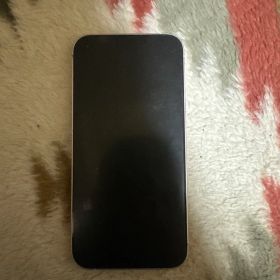 Apple iPhone 13 本体