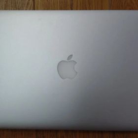 13インチ MacBook Air 2017