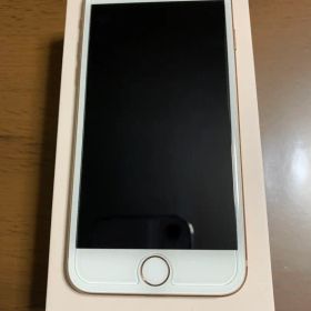 iPhone 8 ゴールド 64 GB docomo
