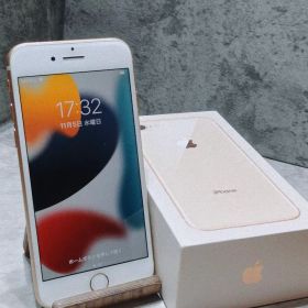 iPhone8 64GB SIMロック解除済み