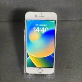 Apple iPhone 8 シルバー 本体
