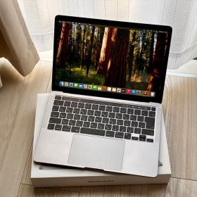 MacBook Pro 13インチ M1 8/256GB付属品完備