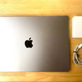 MacBook Pro m1pro 32GB/1TB 16インチ