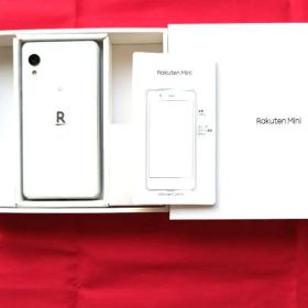 【箱付】Rakuten Mini♥️ クールホワイト 32 GB 白 本体 軽量