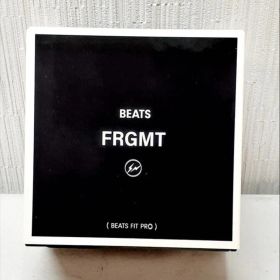 Beats Fit Pro FRAGMENT. FRGMTフラグメント