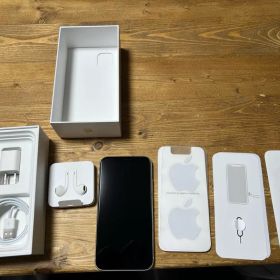 iPhone 11 ホワイト 128GB SIMフリー