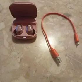 JBL LIVE FREE 2 ワイヤレスイヤホン ピンク