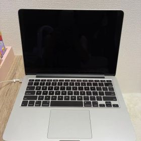 MacBook Pro 13" Retina (Early 2015)＋充電器