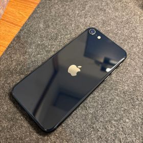 iPhone SE（第3世代） 64GB ブラック バッテリー100% 156