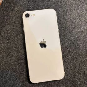 iPhone SE（第3世代） 64GB ホワイト バッテリー100% 103