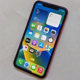 iPhone XR 128GB 85% SIMフリー 顔認証対応 コーラル