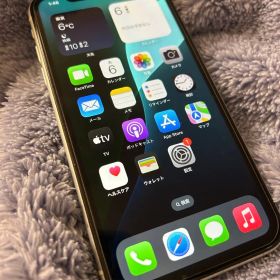 Apple iPhone XR ホワイト 強化ガラス付 バッテリー100%