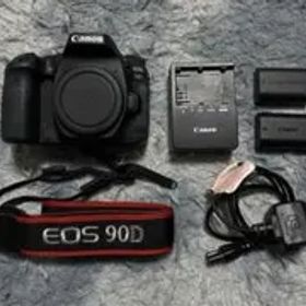 美品 キャノン デジタル一眼レフカメラ Canon EOS 90D