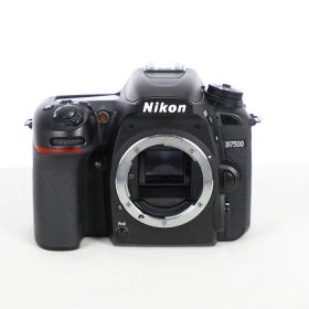 【中古】 (ニコン) Nikon D7500 ボデイ【中古カメラ デジタル一眼】 ランク：B