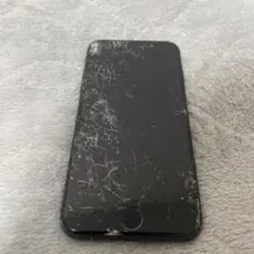 iPhone 7 ブラック 画面ひび割れ【ドコモ】