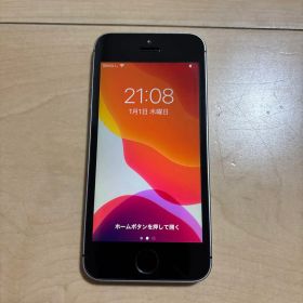 Apple iPhone SE スペースグレー SIMロックあり