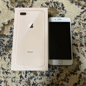 iPhone 8 Plus ゴールド 本体