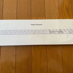 【新品未開封】Magic Keyboard（テンキー付き）MQ052J