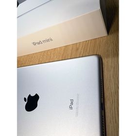 アップル(Apple)のiPadmini５ SIMフリー64GB Wi-Fi Cellular タイプ(タブレット)
