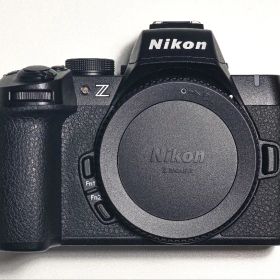 [超美品]Nikon Z50II ミラーレス一眼